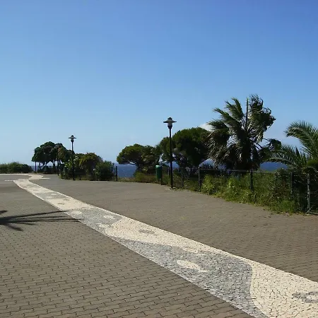 Oceanfront Apartmán